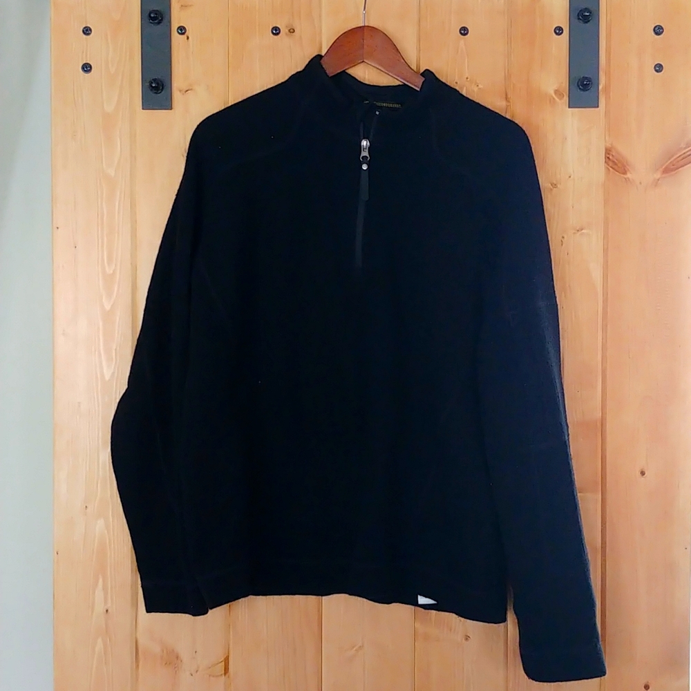 Mountain Hardwear Hybrid Material Quarter Zip